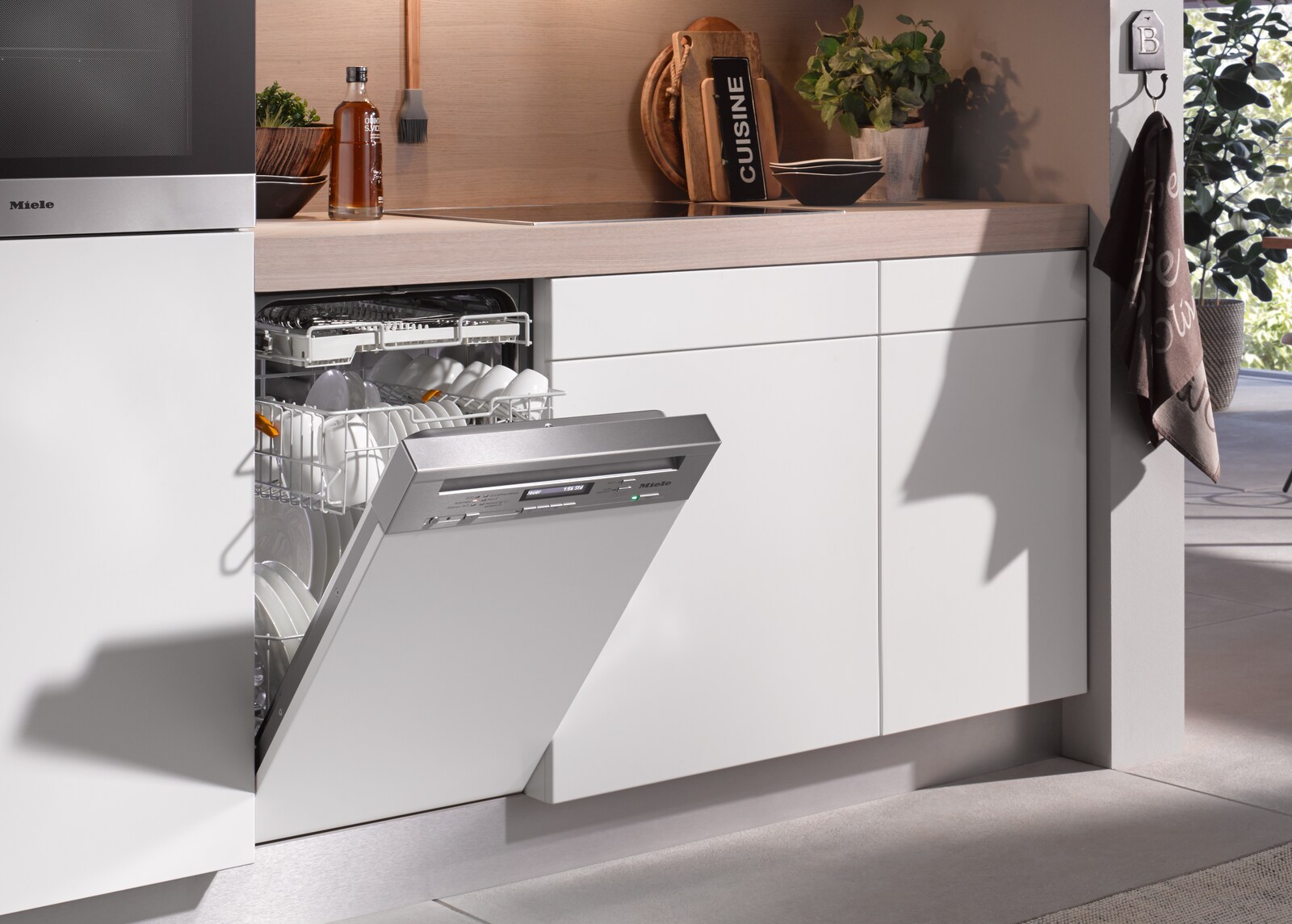 Integrated Dishwashers